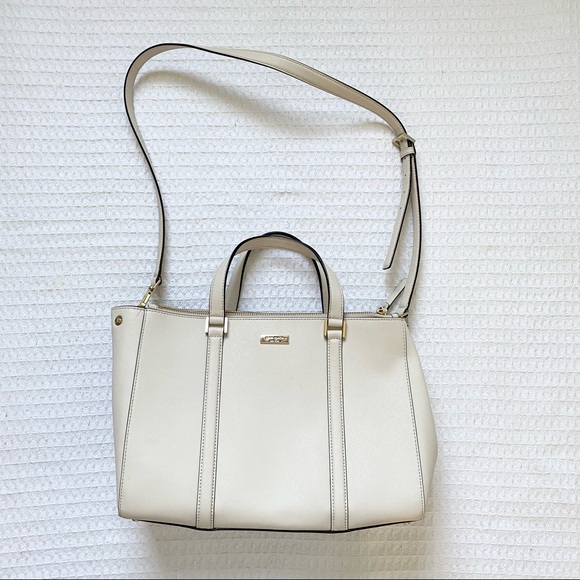 kate spade Handbags - Kate Spade cream satchel shoulder strap bag
